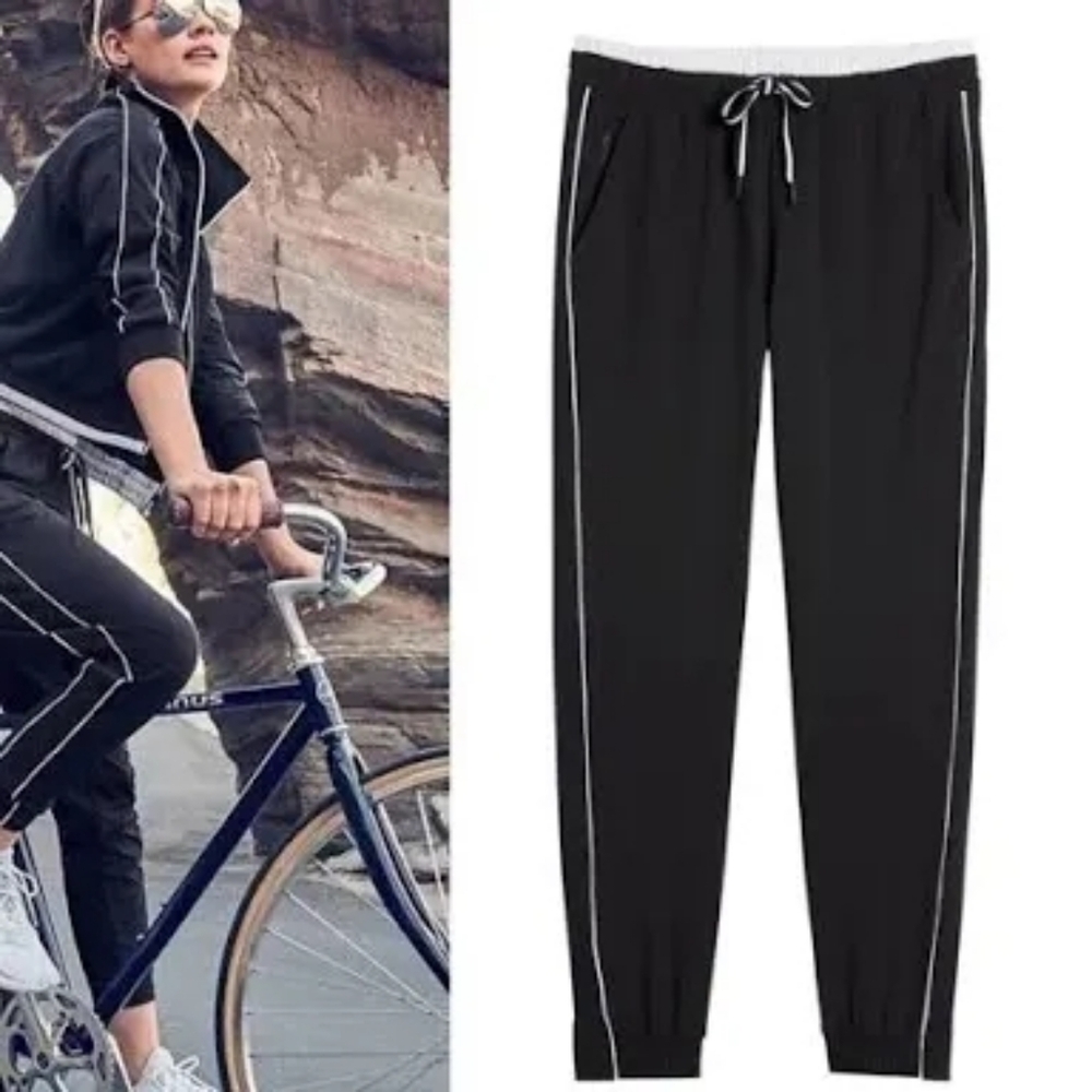 ATHLETA Brooklyn Joggers Track Pants Colorblock Black With White Trim- Size 2